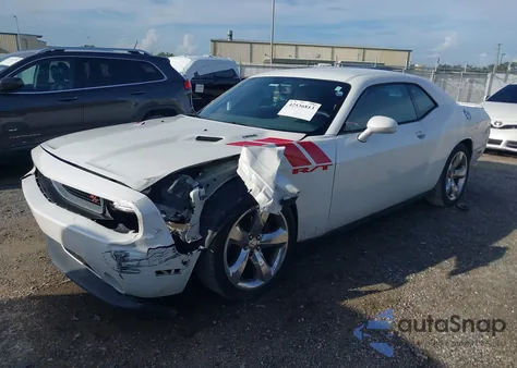 2014 Dodge Challenger R/T Plus z USA, uszkodzony, nr VIN 2C3CDYBT6EH185590